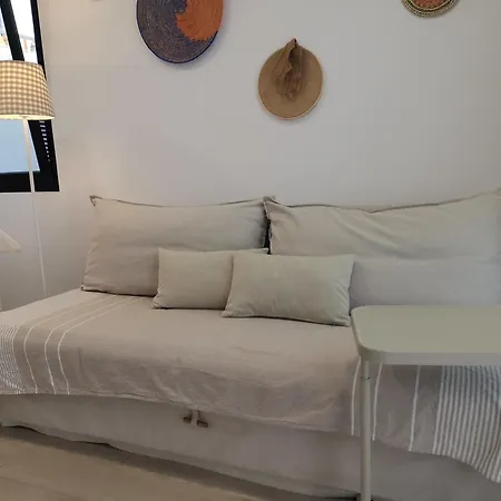 Apartment B Slow Condor