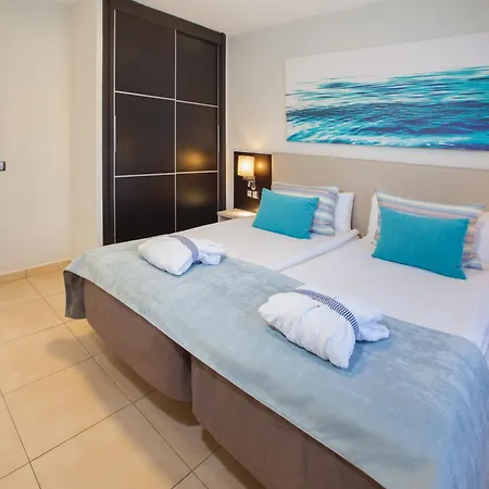 Grupotel Playa Feliz
