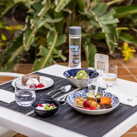Corallium Beach By Lopesan - Adults Only Hotel 3*