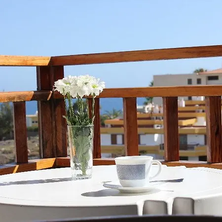 Tarahal Apartahotel 3*