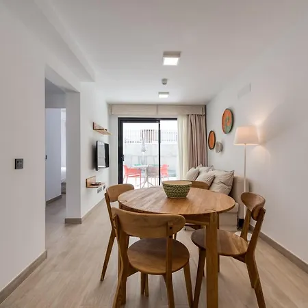 B Slow Condor Apartment *
