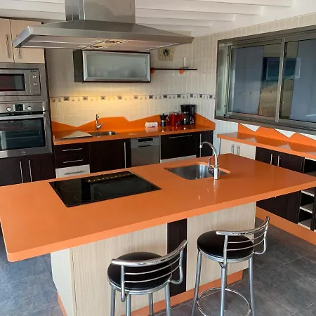 Montevideo Suites *