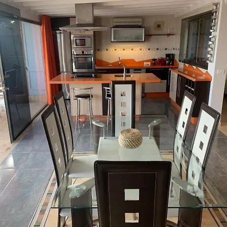 Apartment Montevideo Suites San Agustin (Gran Canaria)