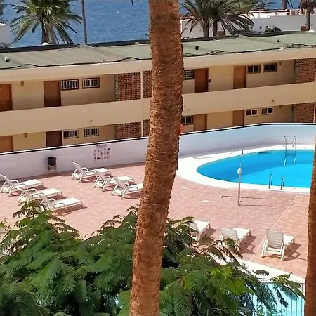 La Colina 30 *