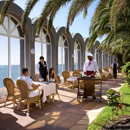 Hotel Club
