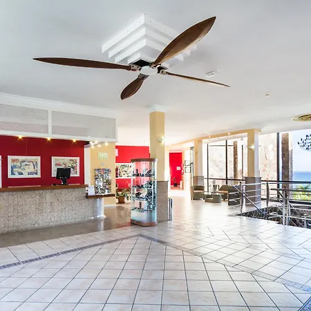 Bluebay Club Apartment