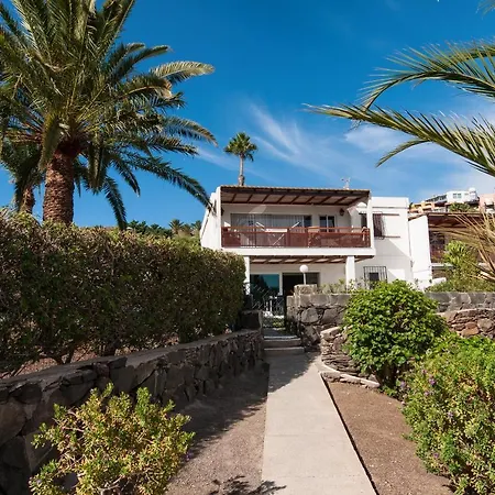 Rocas Rojas Holiday home *
