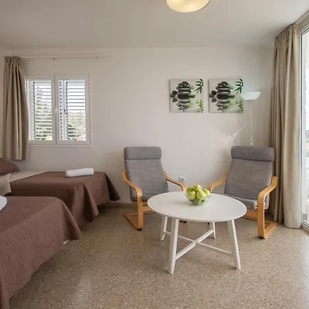 Apartamento Tarahal *