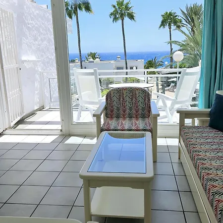 Acapulco Ocean View Aparthotel