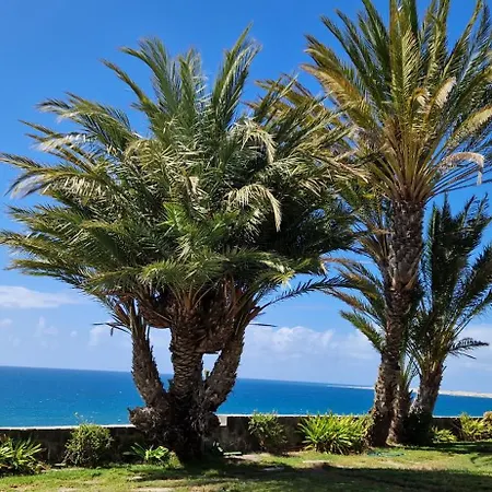 Monte Del Moro Ocean View Apartamento