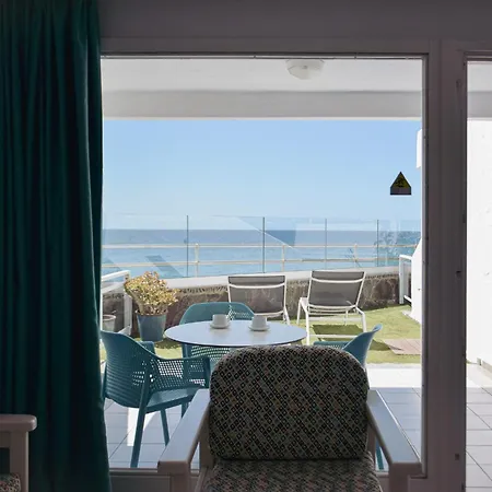 Acapulco Ocean View 2*