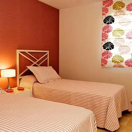 Barcas Apartment *