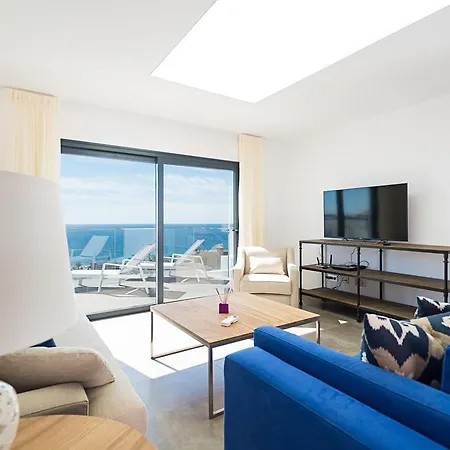 Altos De La Gloria Apartment *