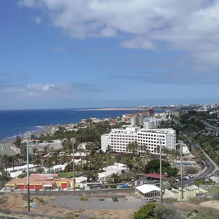 El Yate San Agustin (Gran Canaria)