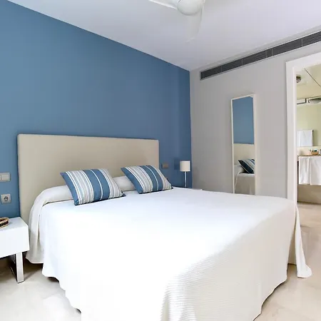 Apartment Barcas