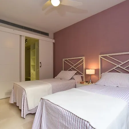 Apartment Barcas
