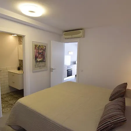 Monterojo Cns Apartamento