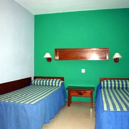 Khách sạn San Jorge 2*