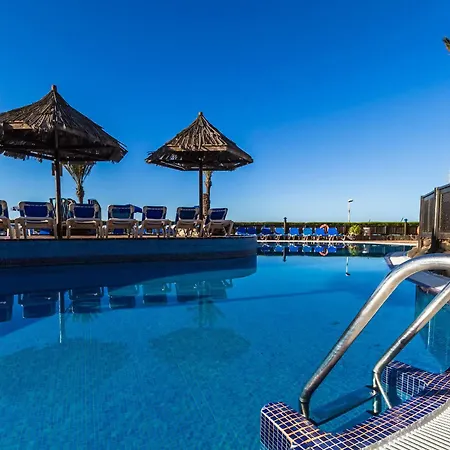 Bluebay Club Apartment *