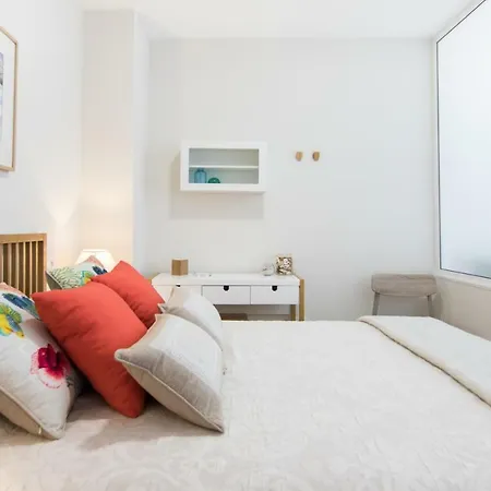Modern Loft 15m To The Beach Wifi *