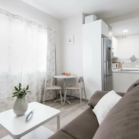 Apartment Modern Loft 15m To The Beach Wifi