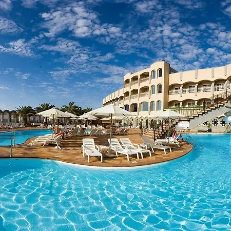 Club Hotel 4*