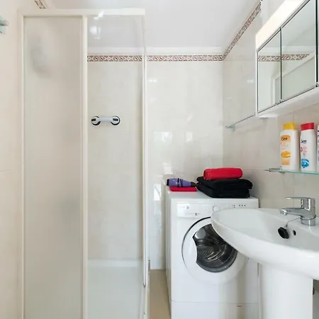 Infinity Ocean Privileged Lifestyle Apartment *
