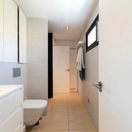 Monte Del Moro Apartment
