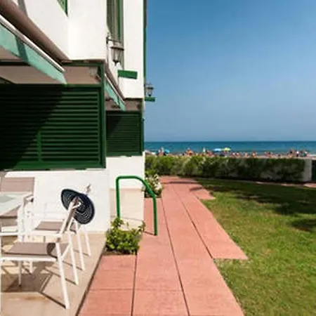 Apartamento Primera Linea De Playa De Burras *