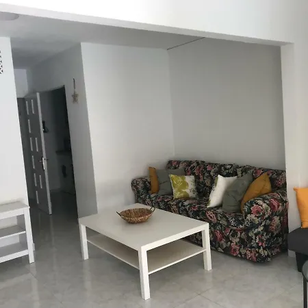 Monte Rojo Terrace Apartment *