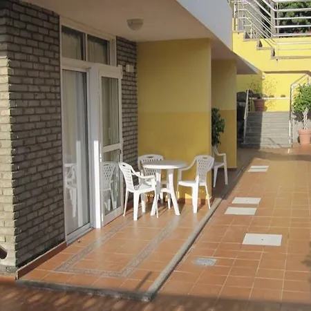 Sirena Apartment *