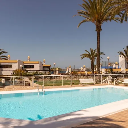 Full Equipped Best Location With Pool Apartment *