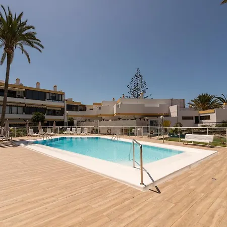 Full Equipped Best Location With Pool Apartment San Agustín