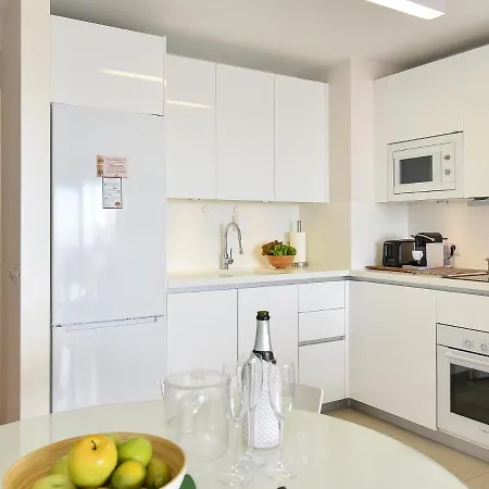 San Agustin Beach Apartments *