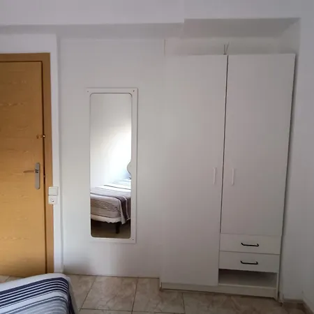 Ocean Breeze Apartment *